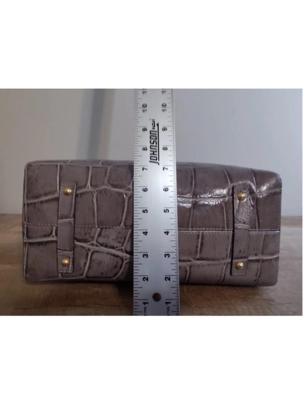 Women's Dooney & Bourke Satchel Bag Grey Crocodile Embossed Leather with belt